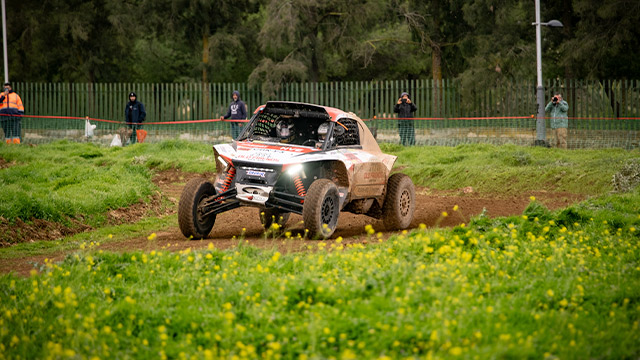 Alexandre Pinto no topo da categoria no bp Ultimate Rally-Raid Portugal